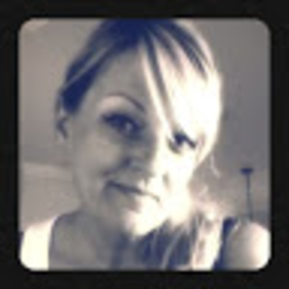 Meet your Posher, Conni - Picture 1 of 1